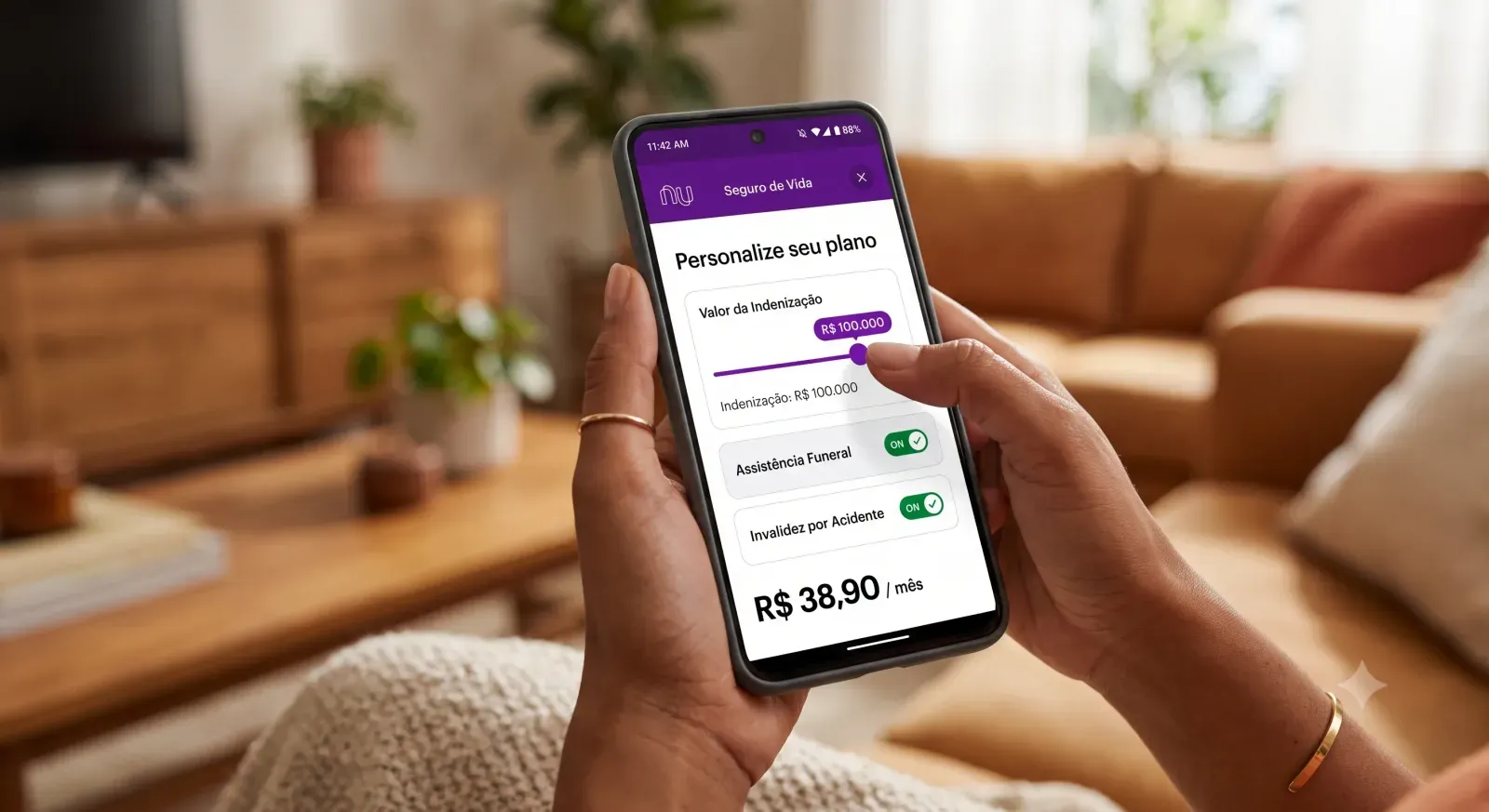 Tela de simulação e contratação do seguro de vida diretamente pelo aplicativo do cliente.